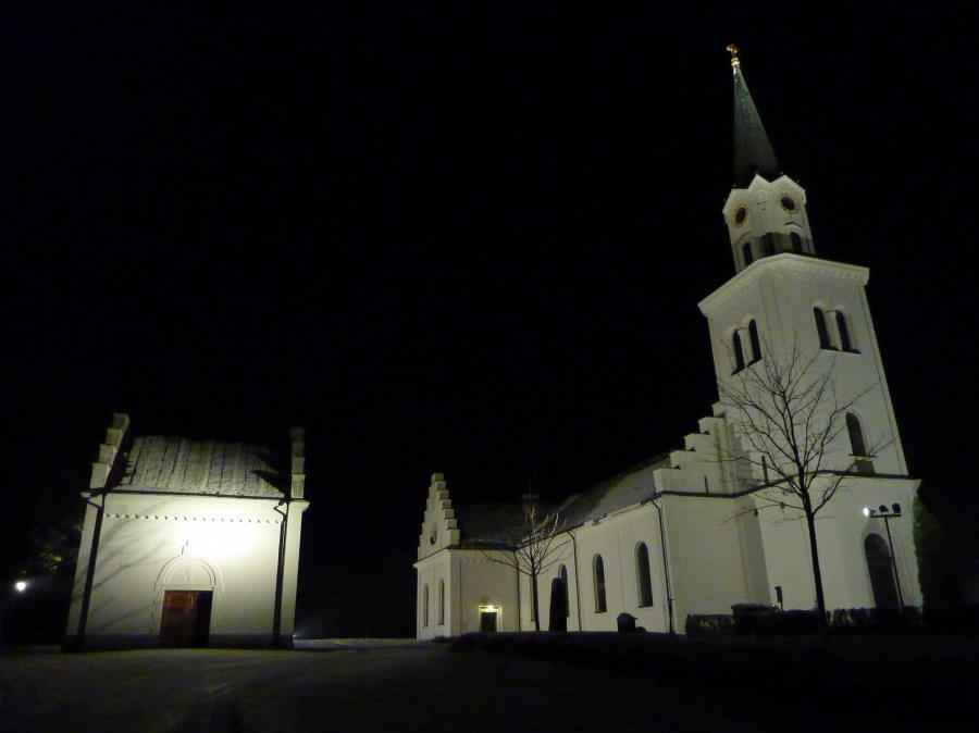 risinge kyrka kväll 111222 011